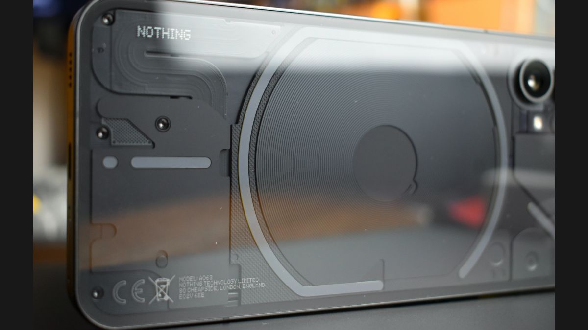nothing-phone-2-likely-to-be-introduced-with-snapdragon-8-gen-2-chipset-hints-ceo-carl-pei